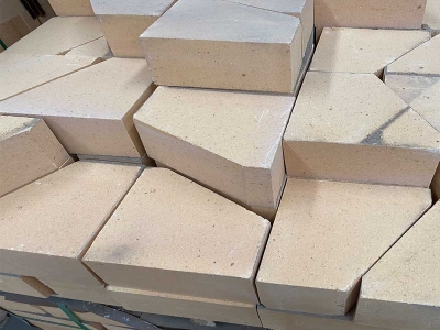 分析高铝砖出现裂纹的原因