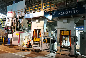 伺服压力机 伺服压力机